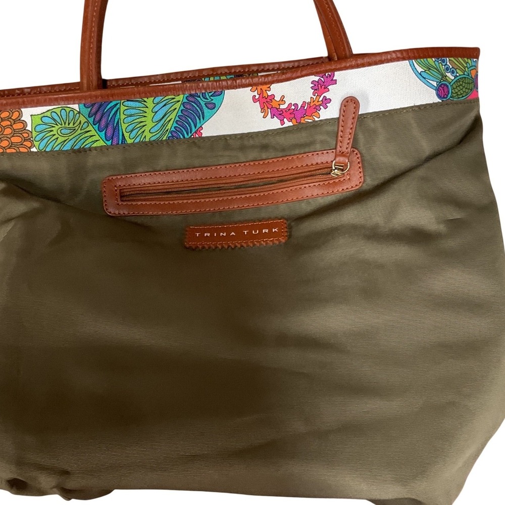 Trina Turk Women's Floral Printed Canvas Leather Trim Resort Sachet Bag One Size - Picture 13 of 15